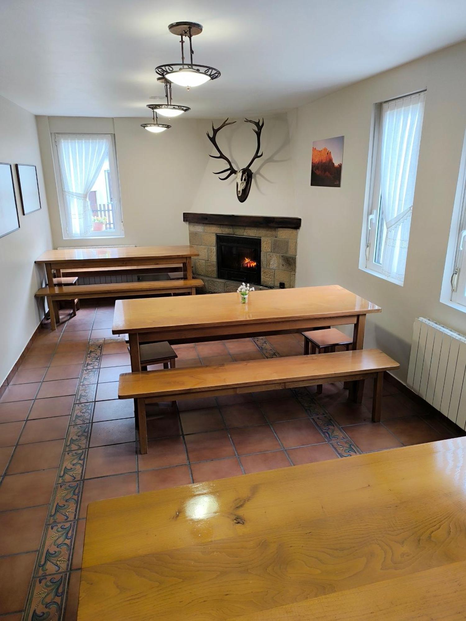 Albergue Turistico Briz Espinama Kültér fotó